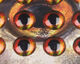 Preview image of product Fish Skull Living Eyes 10mm Fire (Orange-Red)